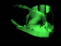 Lele tato ,lele mamo ovaj ludjak mi iscepi dupe!