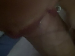 Milf plavusa obozava da pusi